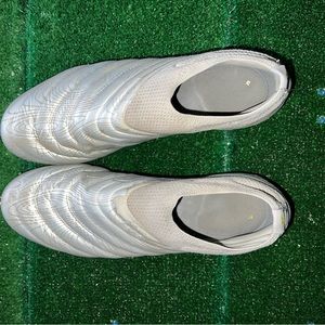 Adidas Size 11 “COPA” Silver no Laces